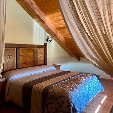 Hotel Reales